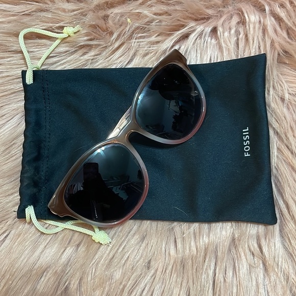 Fossil degrading Sunglasses - Picture 1 of 10